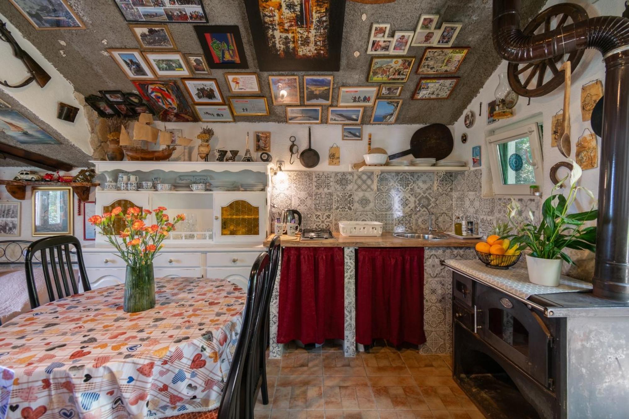 Villa Karla Planinska Kuca Baška Voda Exterior foto